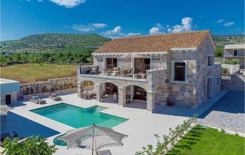 Businci House | Gorgeous Home In Cera With Wifi