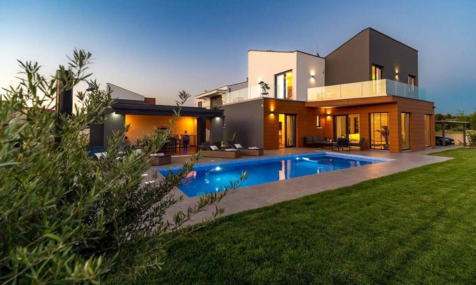 Orbanici House | Gorgeous home in Marcana