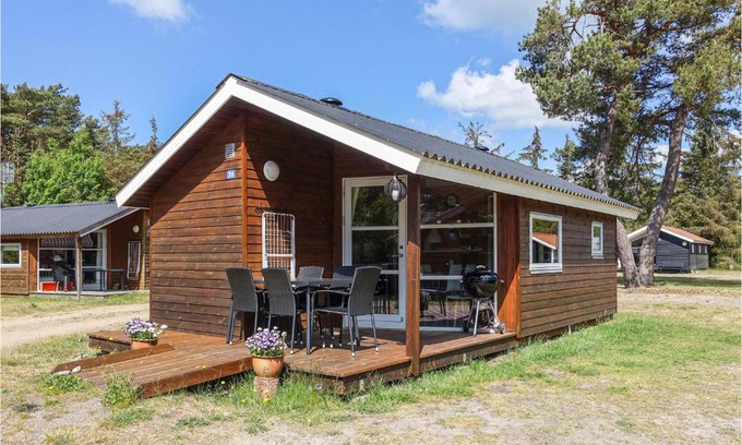 Balka Strand House | Gorgeous Home In Nexø With Wifi