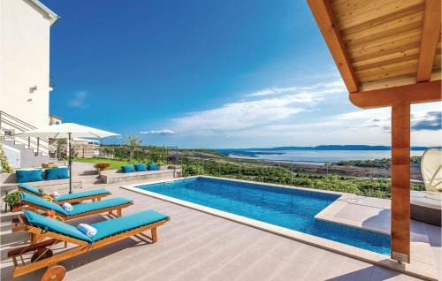 Praputnjak House | Gorgeous Home In Praputnjak
