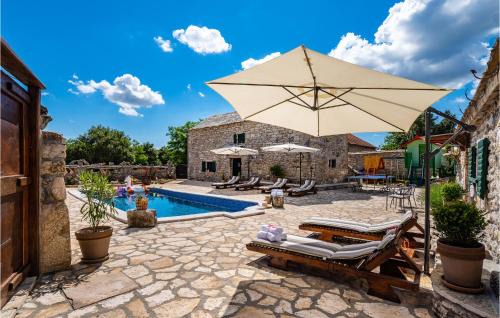 Benkovac House | Gorgeous Home In Zelengrad With Kitchen