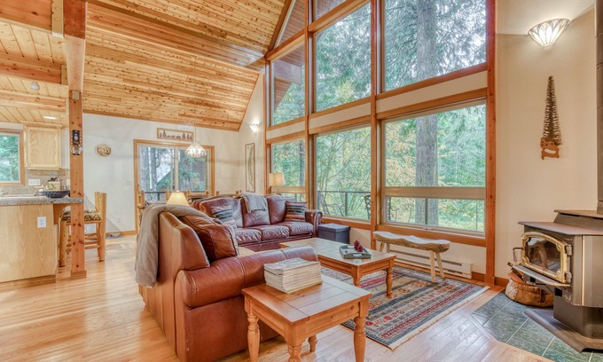 Rhododendron House | Gorgeous home with views of the river, fireplace, washer/dryer, & dog-friendly