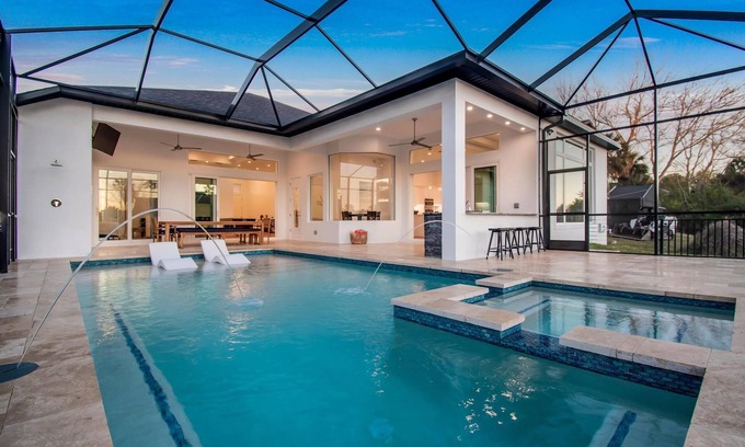 Palm Harbor House | Gorgeous, pet-friendly home w. heated pool, game room
