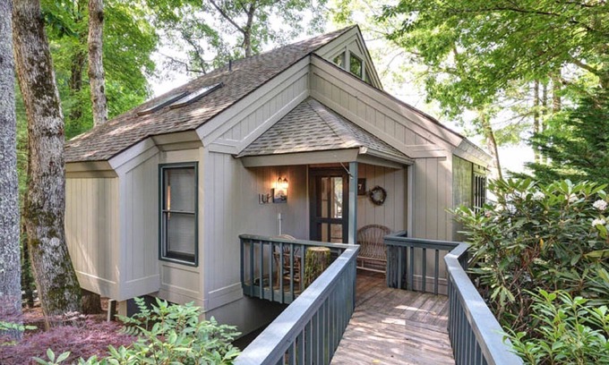 Lake Toxaway Cottage | Gorgeous views and easy access to Lake Toxaway, NC's Largest Private Lake.