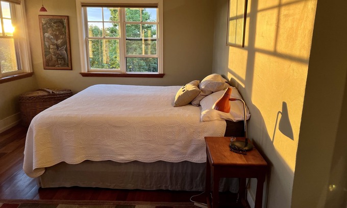 Lyndon Center House | Gorgeous VT Views/Unique Art Loft