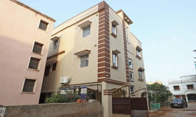 Patia Hotel | Goroomgo Nandan Residency Bhubaneswar
