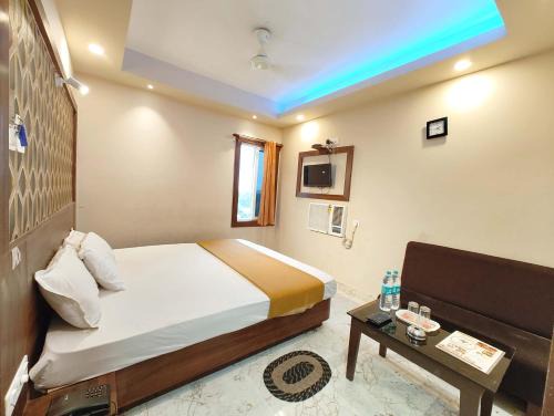 Puri Hotel | Goroomgo Park View Puri - Spacious and Decorated Room - Best Hotel in Puri
