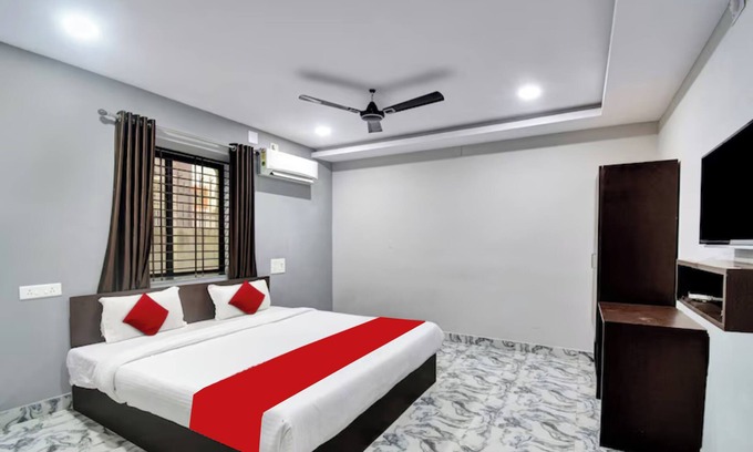 Bhubaneshwar Hotel | Goroomgo Shree Ganapati Resort Bhub