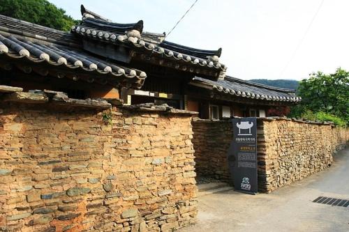 Hail-myeon House | Goseong Choi Pil Khan Gotek