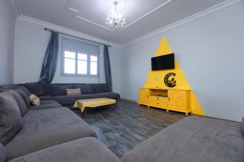 Oujda Apartment | Grand Appartement Bon Prix 3eme étage