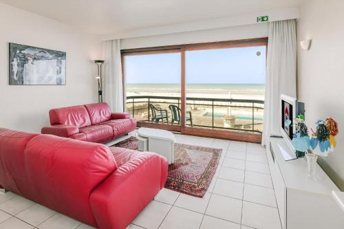 Oostduinkerke-Bad House | Grand Hotel D3 G