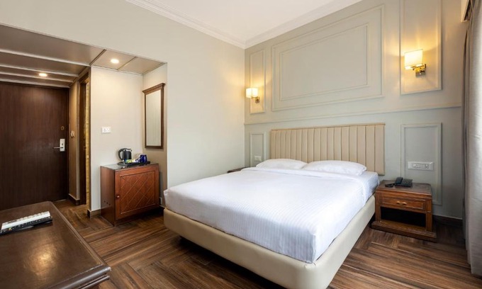 Gandhi Nagar Hotel | GRAND KALINGA HOTEL