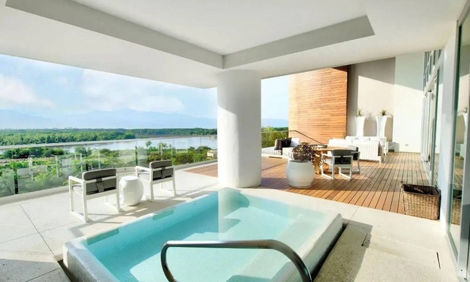 Nuevo Vallarta Hotel | Grand Luxxe 3 Bedroom Loft Residences 5 Diamonds all Platinum Access