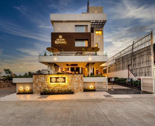 Amba Hotel | Grand Regal
