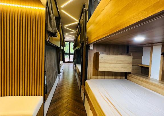 Phu Nhuan Hostel | Grandma Lu Saigon Hostel - Airport Dist 3