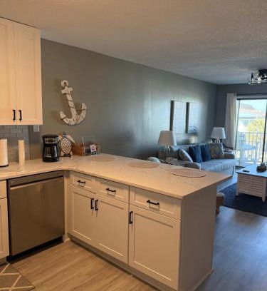 North Myrtle Beach Apartment | Great 2 Br 1 & half bath Marsh Villas 2M