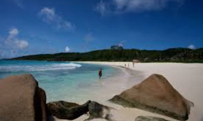 La Digue House | Gregoire's Apartments