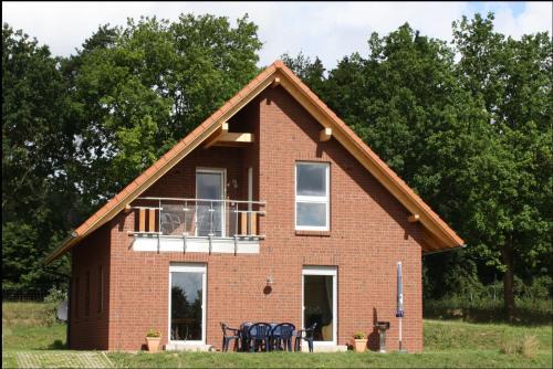 Krakow am See House | Großzügiges Ferienhaus am Krakower See inkl Boot und Badesteg