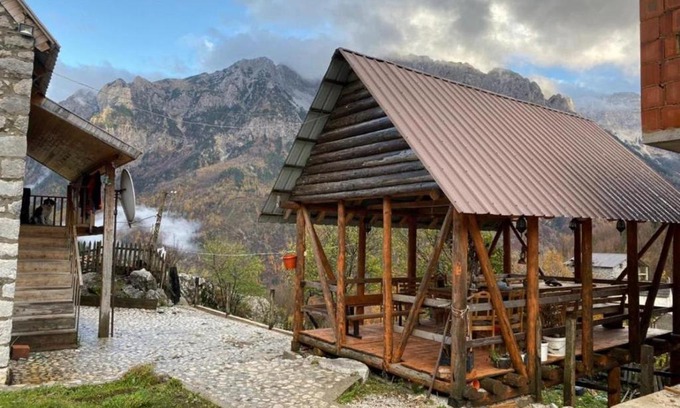 Kukes County House | Guest House Kukaj