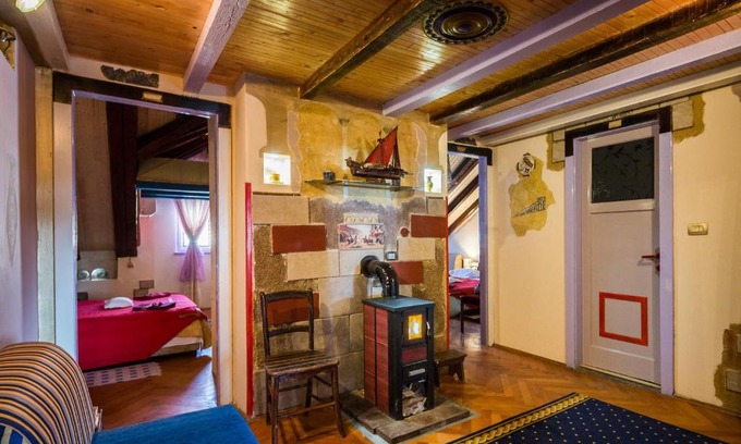 Split House | Guest House Roman Horizon