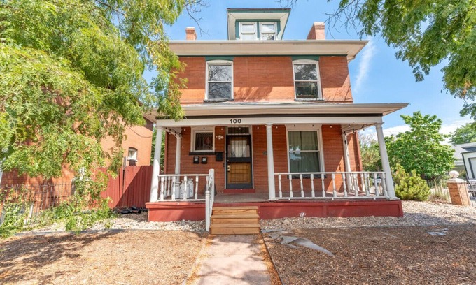 Speer Condo | Guest Suite I Kitchenette I 5 star Location I