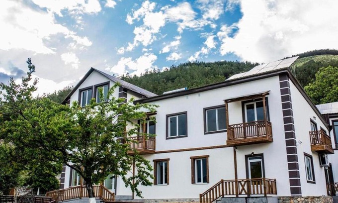 Armenia House | GuestHouse Anginé