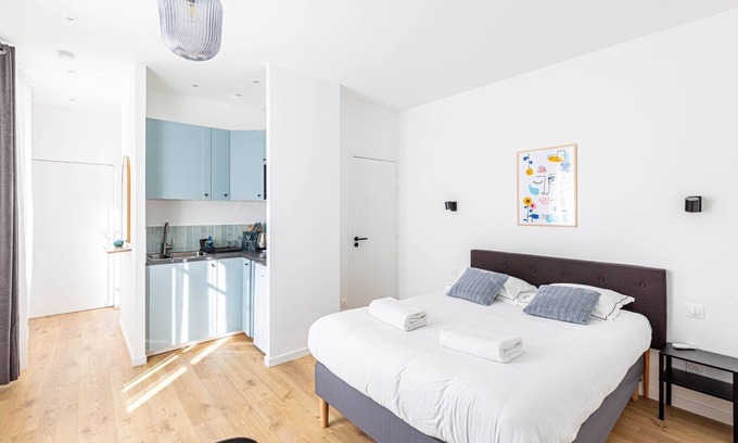 Malakoff Apartment | GuestReady - Champs Elysees Studio