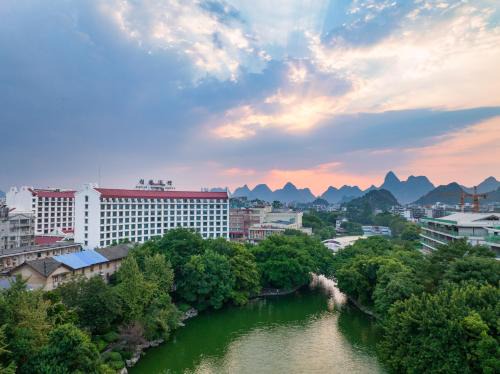 Guilin City Centre Hotel | Guilin Bravo Hotel-The Grand Wing