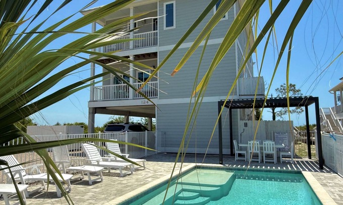 Cape San Blas House | Gulf front, elevator, private pool, 2 king masters."Wow" views of a quiet beach!