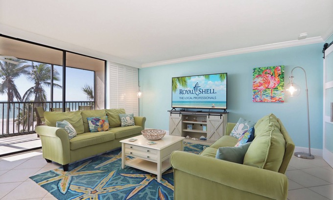 Beachview Country Club Estates Condo | Gulf Front, Top Floor, Two Bedroom Condo with Den - Sundial L405