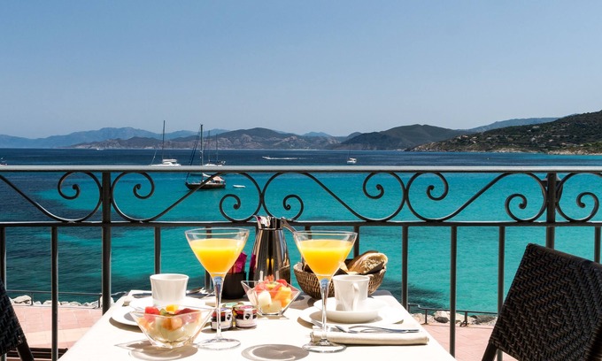 L'Ile-Rousse Hotel | Hôtel Perla Rossa