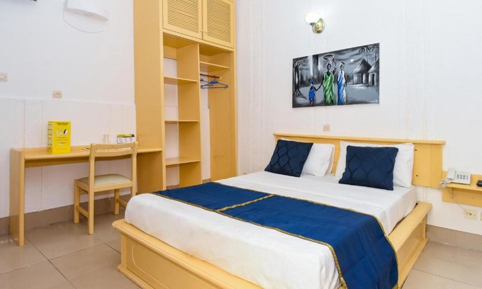 Douala Hotel | Hôtel Séréna Akwa-Nord
