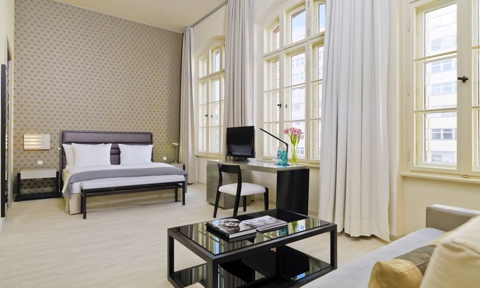 West Berlin Centre Apartment | H10 Ku'Damm Lofts