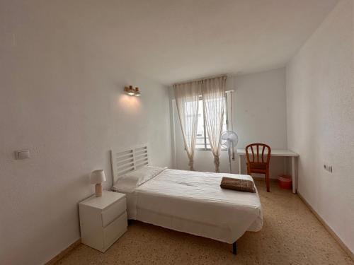 San Juan de Alicante House | Habitación privada céntrica