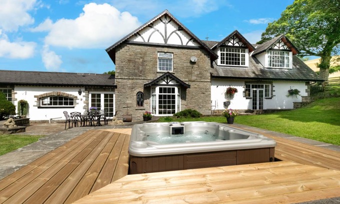 Trehafod Cottage | Hafod Ganol Farm