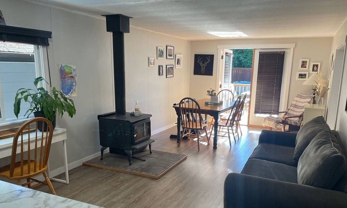 Halfmoon Bay House | Halfmoon Bay Home by the Month