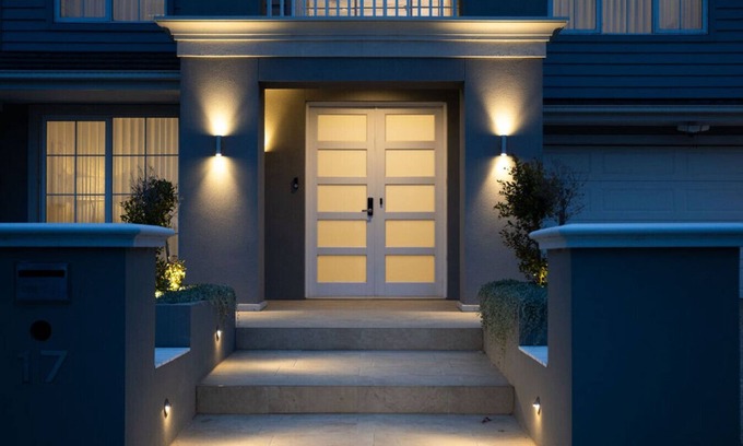 Torquay Apartment | Hamptons in Torquay - 5 bath, Pool, Spa & Theatre!