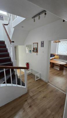 Burghaun House | Handwerker Haus auf 2 Etagen für 10 Personen Nähe Autobahn