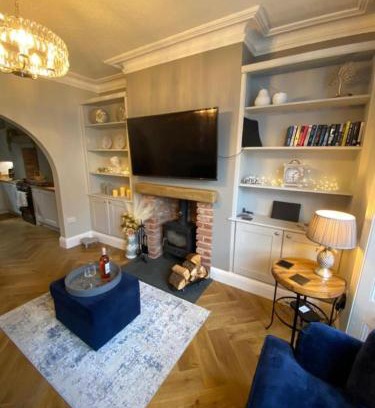 Whitby House | Harbour Heights Whitby