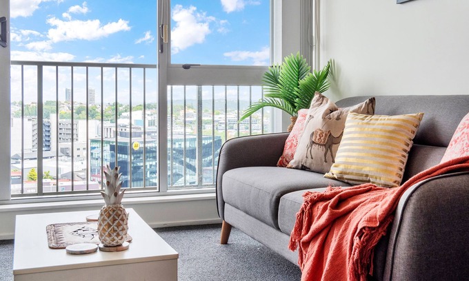 Auckland Central Business District Apartment | Harbour View Two Bedroom Apartment