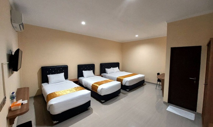 Tanjung Pandan House | Harmony Inn Belitung