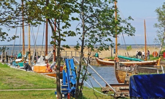 Barth Boat Rental | Hausboot in Barth am Barther Bodden