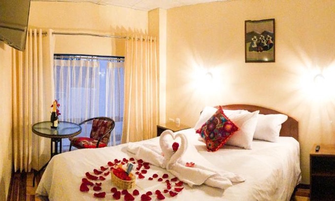 Cusco Historic Center Hotel | Hawka Inka Hostal - Cusco