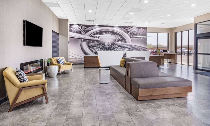 Wichita Hotel | Hawthorn Extended Stay by Wyndham Wichita Airport