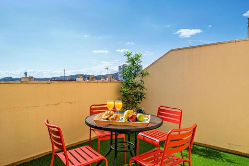 El Ejido Apartment | Heart Location & PARKING