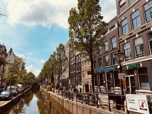 Red Light District Hostel | Heart of Amsterdam Hostel