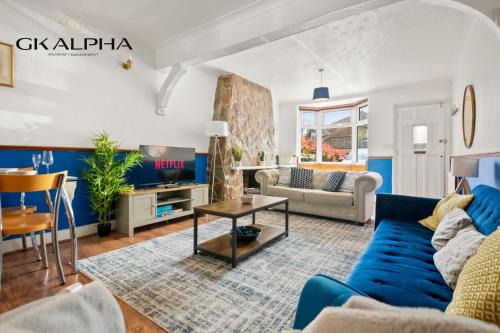 Windsor House | Heartwarming Windsor Cottage with Free Parking that is Perfect for Relaxation