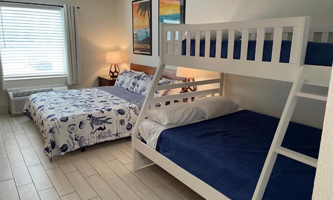 Trailer Estates Apartment | Heated Pool, Bunk Beds, King Bed, Huge TV, Marina, Tiki Bar