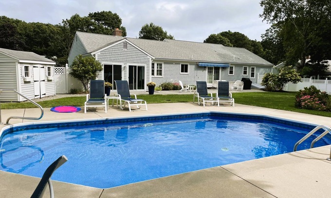 Centerville House | Heated Pool Close To Town (2351)
