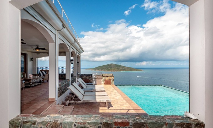 Rosendal Villa | Heated Pool, Large Patios & Space and Views!